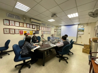 與華城電機共同研討